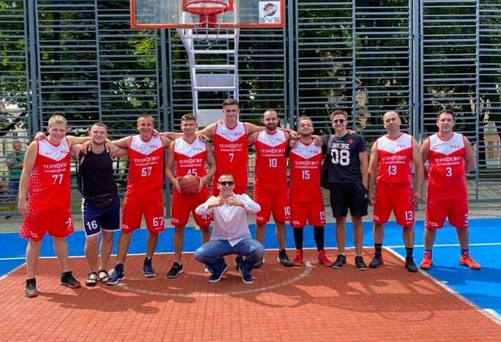Баскетбольний клуб “Шахтар” з Червонограда – срібний призер чемпіонату Львівщини