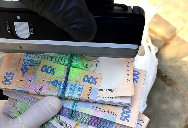 На Львівщині затримали ймовірних рекетирів, які вимагали «відкати» у місцевого підприємця