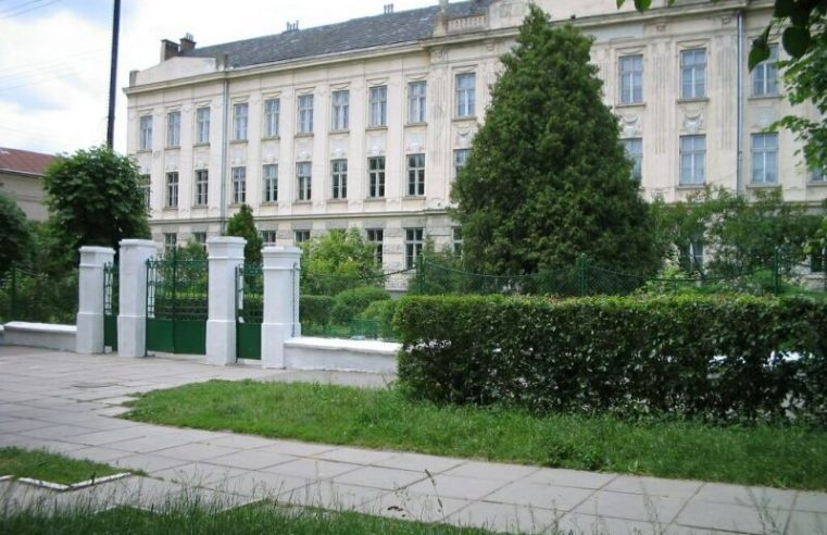 На Сокальщині 8 шкіл розпочнуть навчальний рік з оновленими їдальнями (перелік)