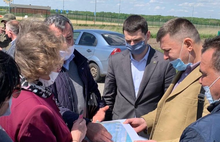 На міжнародному автомобільному пункті пропуску «Угринів – Долгобичув» відновлять піший перетин
