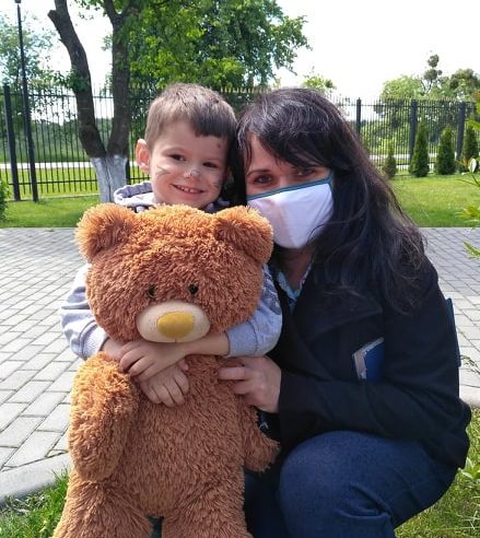 Червоноградські поліцейські організували свято для вихованців Соціально реабілітаційного центру опіки дітей “Дитячі стежинки”(фото)