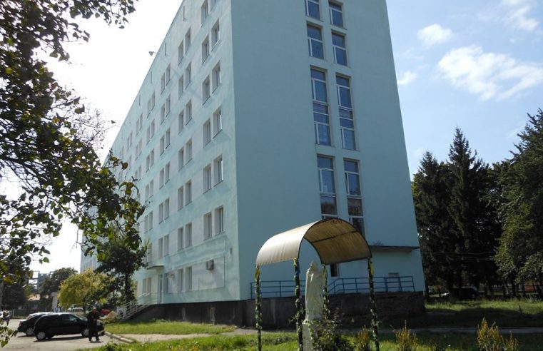 Червоноградська лікарня прийматиме хворих на коронавірус