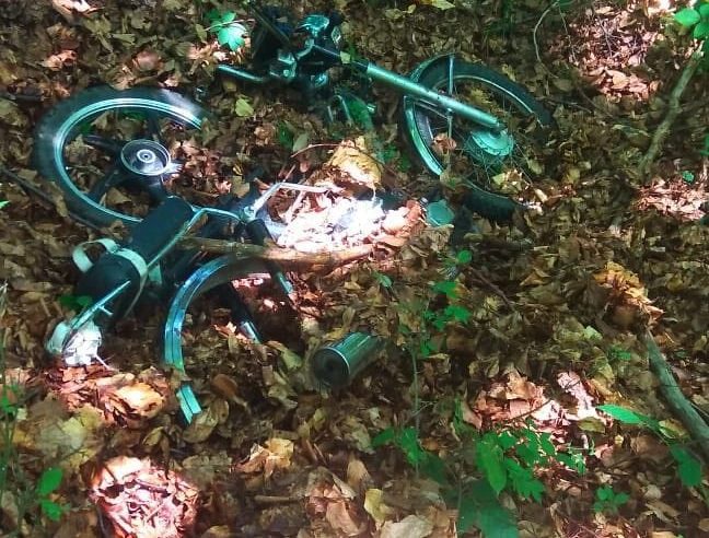 Школярі віком 15 та 16 років мотоцикл вкрали, але продати його не встигли