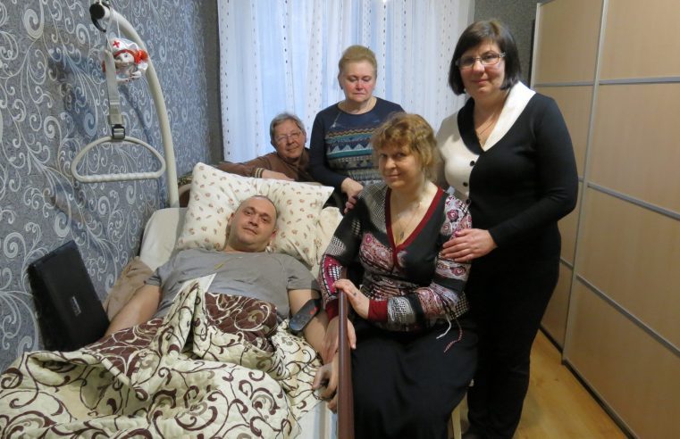 Після 5 років важкого лікування пішов з життя боєць Добровольчого Українського Корпусу «Правий сектор» Сергій Письменський