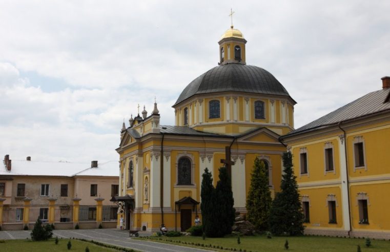 Божественна Літургія у церкві св. Юрія Червоноград 9/08/2020