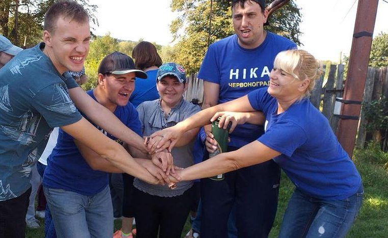 У Великих Мостах відбувся інтерактивний табір для сімей, в яких є особи з інвалідністю