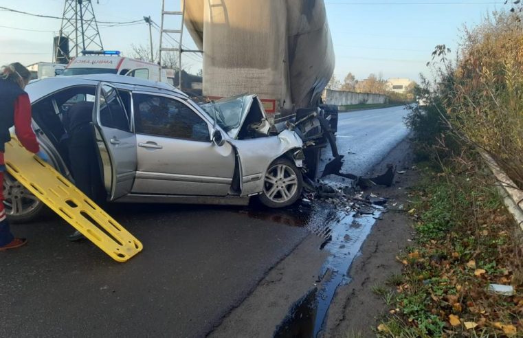 Водій автопоїзда п’яним не був – нові подробиці аварії в Червонограді, де загинули двоє хлопців