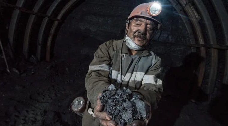 Шахтарі ДП “Львіввугілля” написали відкритого листа президентові України та прем’єру