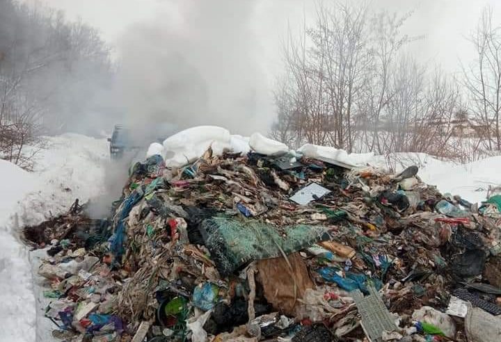На Сокальщині невідомі висипали  купу сміття неподалік села Бояничі