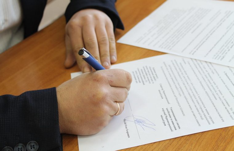 Червоноградська міська рада підписала Меморандум про співпрацю з Львівським регуляторним хабом щодо удосконалення процедури регуляторної політики в місті