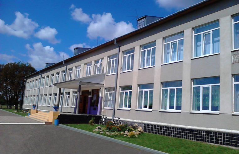 Палац у Тартакові, школа у Стенятині та сквер у Сокалі – у Львівській облараді виділили кошти на реконструкцію об’єктів на Сокальщині