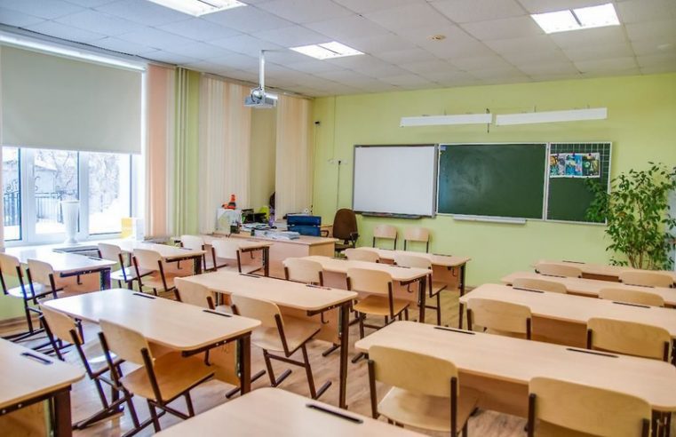 Дистанційне навчання для школярів Червоноградської ОТГ продовжено до 19 квітня