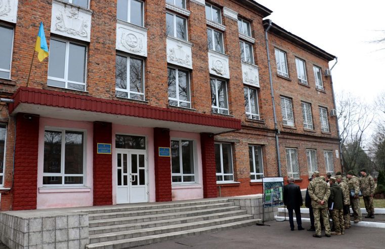 Депутати Львівської облради занепокоєні затримкою у створенні Військового ліцею у Червонограді – ухвалено звернення
