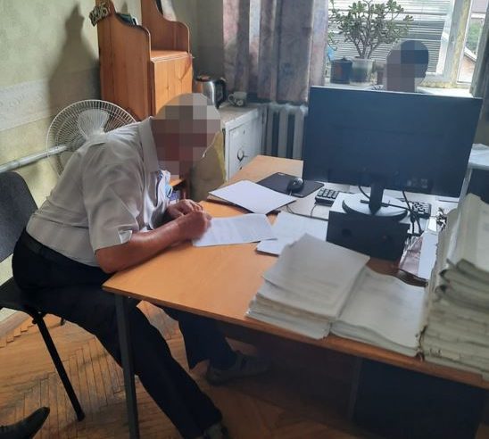 Незаконно передав землі родичам на 2,7 млн грн: на Червоноградщині судитимуть колишнього сільського голову