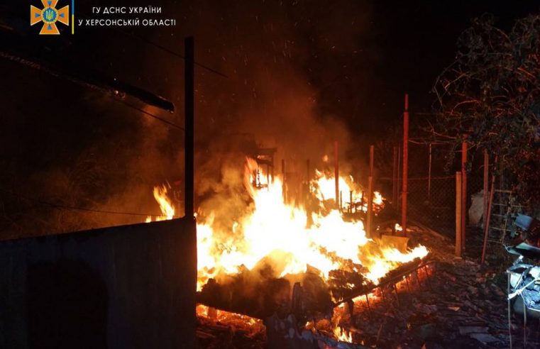 У Червонограді згорів дачний будинок