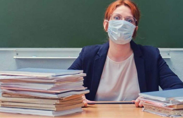 Червоноградський суд визнав  відсторонення невакцинованої вчительки законним