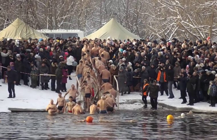 Де можна безпечно в Червонограді пірнути в воду на свято Водохреща