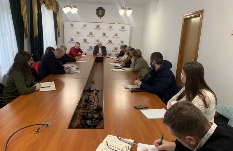 В Червоноградському районі обговорили план дій реагування на можливі надзвичайні ситуації в умовах ускладнення воєнно-політичної обстановки
