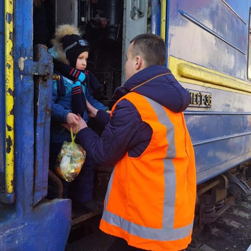 До Червоноградського району вже прибуло понад 10 000 осіб з інших областей