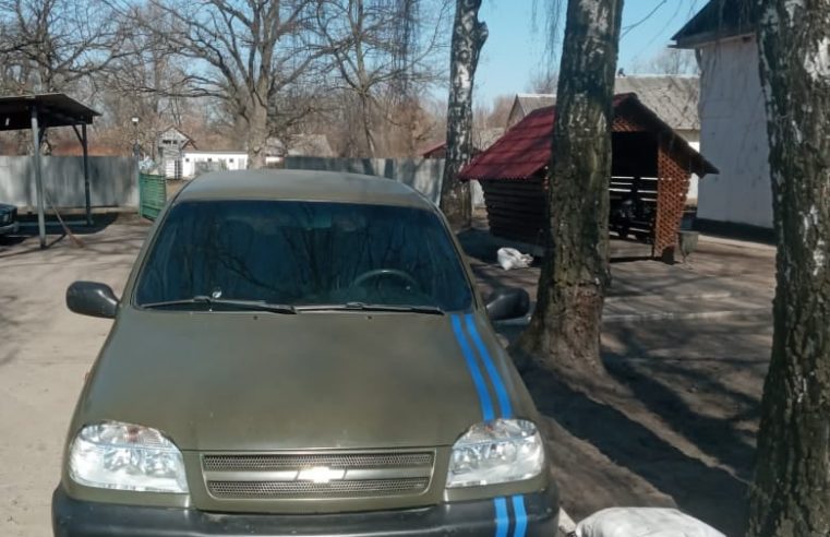 Силами Белзької громади відремонтовано 4 машини для захисників України