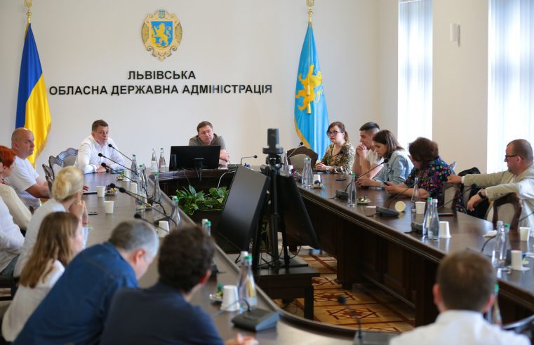 Максим Козицький привітав журналістів Львівщини з професійним святом