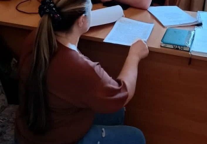 На Червоноградщині правоохоронці повідомили про підозру зловмисниці, яка намагалась дати хабар прикордонникам
