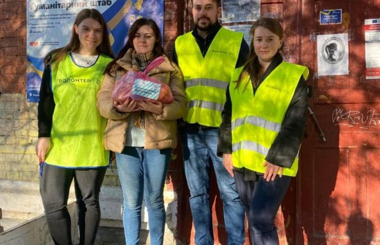 Команда Львівського регуляторного хабу допомогає ВПО у Червонограді